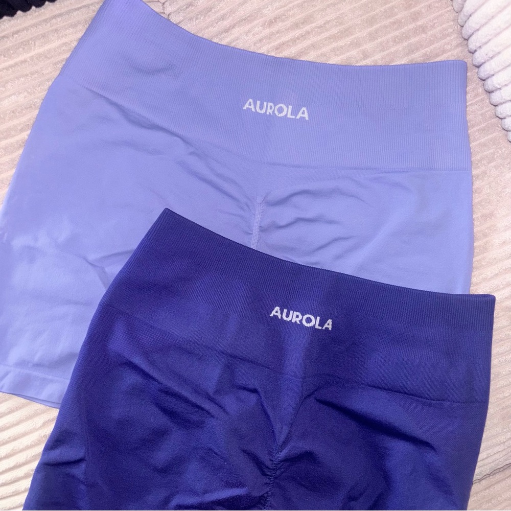 Aurola scrunch shorts set